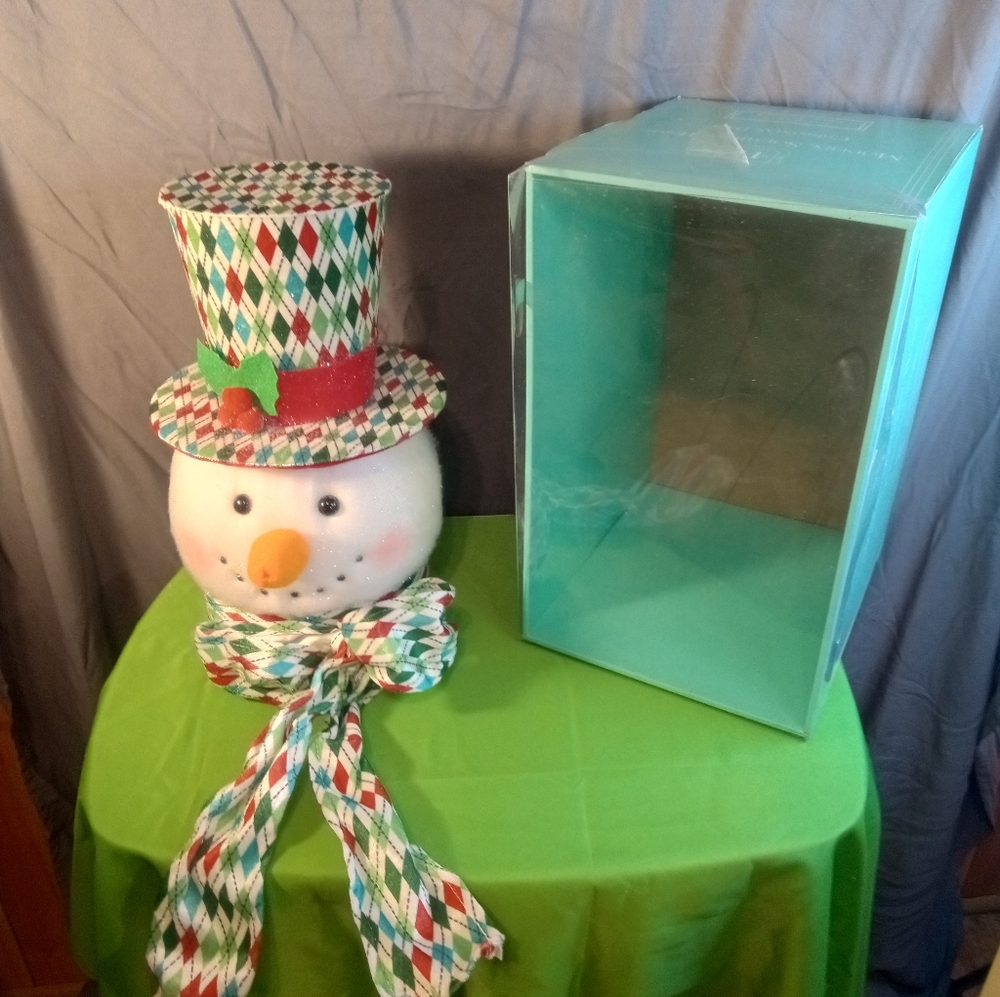 Modern Southern Home Festive Snowman Decoration with Hat and Scarf Tree Topper
